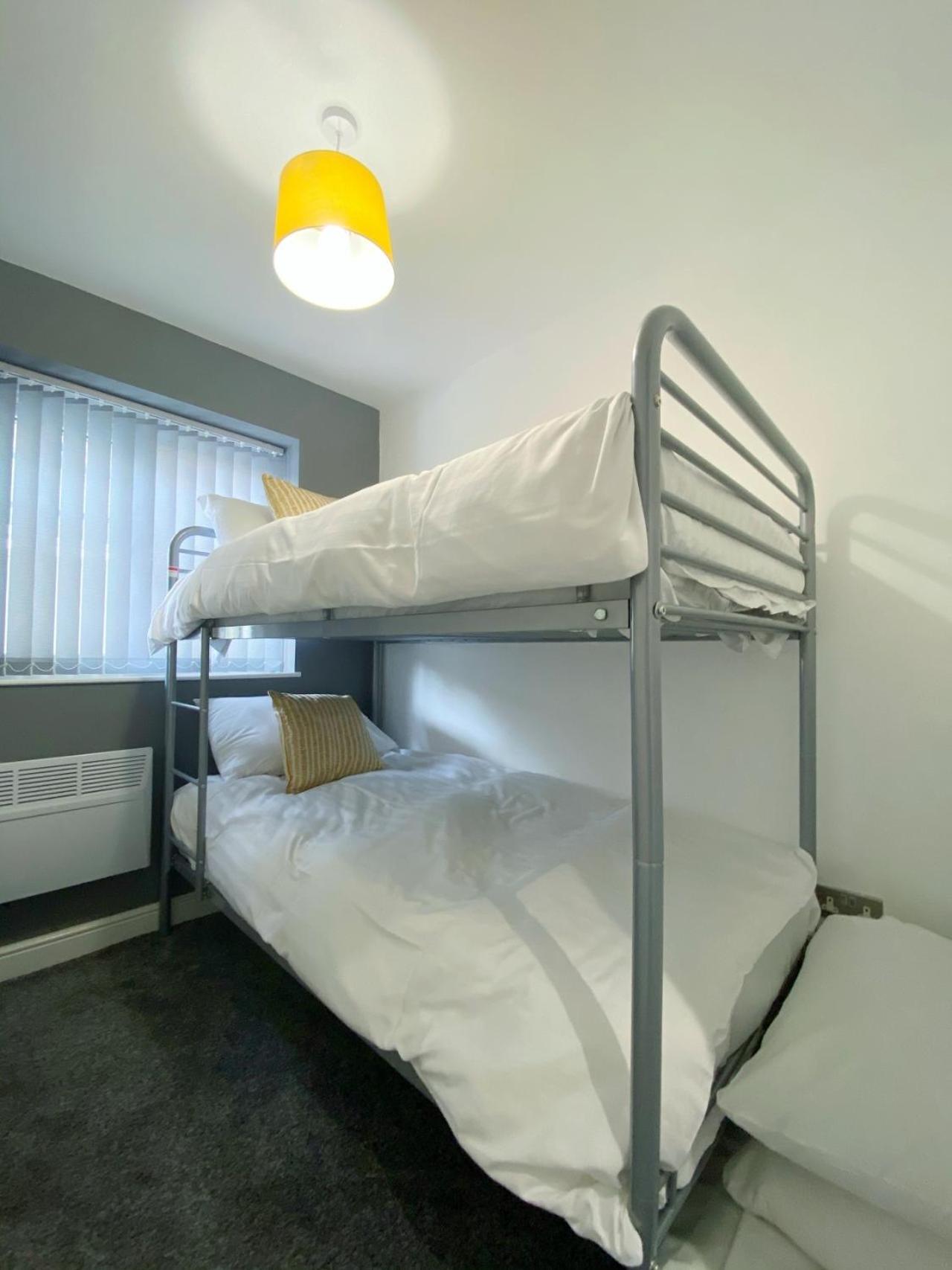 Mayfair Suite - 3X Bathrooms Close To Seafront ブラックプール エクステリア 写真